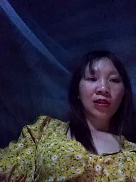 Snapshot of bonnie-00 chatting on 03/01/26, 03:23 bonnie-00 online show from 03/01/26, 03:23