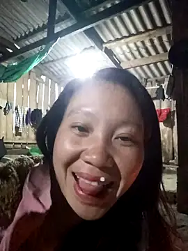 bonnie-00 online show from 12/01/25, 11:27