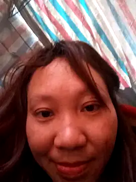 Snapshot of bonnie-00 chatting on 04/27/26, 04:32 bonnie-00 online show from 04/27/26, 04:32