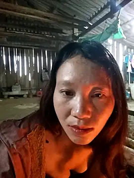 bonnie-00 online show from 10/31/25, 11:55