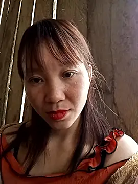 Snapshot of bonnie-00 chatting on 02/11/26, 03:17 bonnie-00 online show from 02/11/26, 03:17