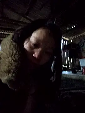 Snapshot of bonnie-00 chatting on 01/08/26, 11:55 bonnie-00 online show from 01/08/26, 11:55