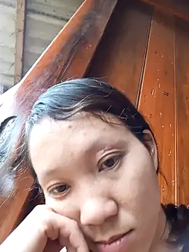 bonnie-00 online show from 10/27/25, 01:50