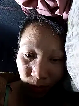 bonnie-00 online show from 11/26/25, 02:39