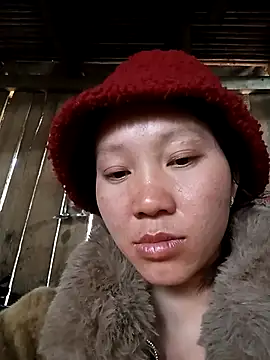 Snapshot of bonnie-00 chatting on 01/11/26, 05:47 bonnie-00 online show from 01/11/26, 05:47