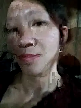 bonnie-00 online show from 11/16/25, 12:21