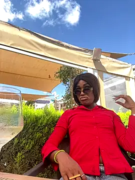 Snapshot of Afrikaisy_big21dx chatting on 10/01/25, 12:31 Afrikaisy big21dx online show from 10/01/25, 12:31