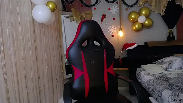 Snapshot of fire_drako_ chatting on 11/10/25, 02:16 fire drako online show from 11/10/25, 02:16