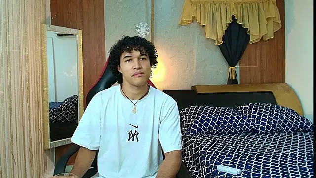 Snapshot of fire_drako_ chatting on 02/19/26, 07:22 fire drako online show from 02/19/26, 07:22