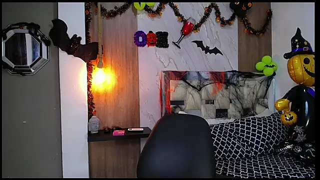 Snapshot of fire_drako_ chatting on 10/22/25, 04:23 fire drako online show from 10/22/25, 04:23