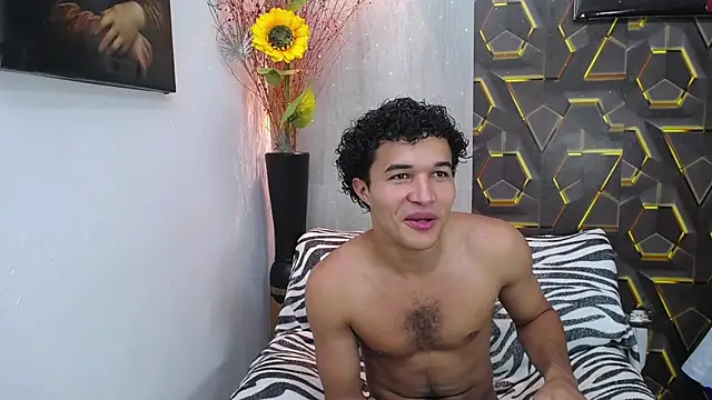 Snapshot of fire_drako_ chatting on 09/14/25, 05:30 fire drako online show from 09/14/25, 05:30