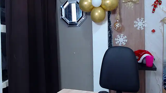 Snapshot of fire_drako_ chatting on 11/13/25, 06:39 fire drako online show from 11/13/25, 06:39