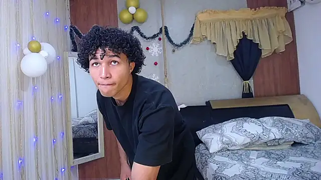 Snapshot of fire_drako_ chatting on 01/06/26, 10:25 fire drako online show from 01/06/26, 10:25