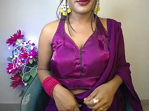 Naughtyy stripgirl online show from 10/28/25, 05:56