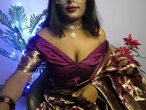 Naughtyy stripgirl online show from 09/23/25, 04:25