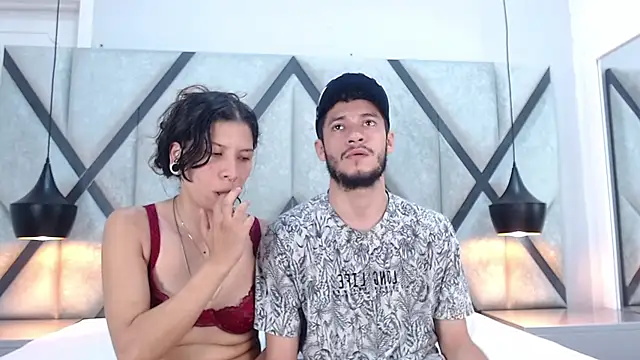 Snapshot of EthanCollen chatting on 10/03/25, 10:44 EthanCollen online show from 10/03/25, 10:44