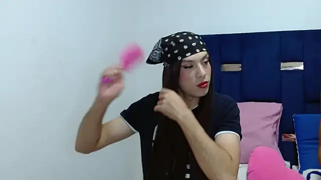 PinkLuna LolaBloom online show from 05/06/26, 03:10