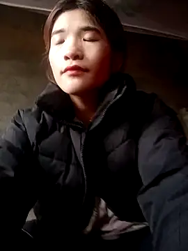 Mina-pusy online show from 12/05/25, 12:54