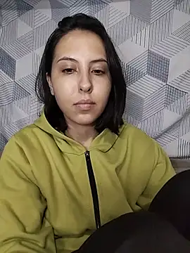 Snapshot of melzinhah03 chatting on 07/02/26, 02:23 melzinhah03 online show from 07/02/26, 02:23