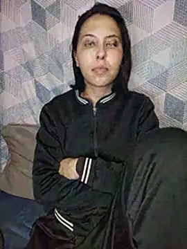 melzinhah03 online show from 05/30/26, 12:28