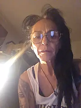 jasonee13 online show from 05/29/26, 06:36