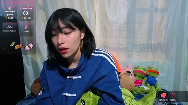 Snapshot of Sullyoonn chatting on 02/18/26, 02:20 Sullyoonn online show from 02/18/26, 02:20