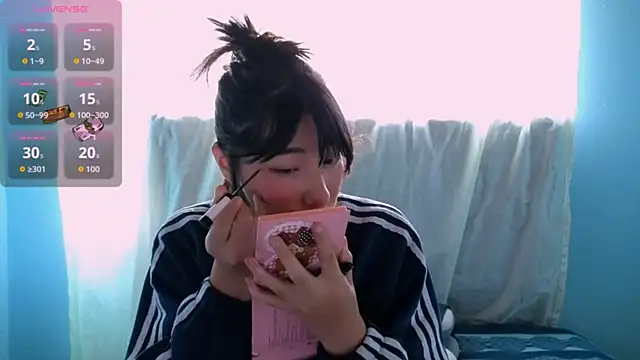 Sullyoonn online show from 03/09/26, 12:30