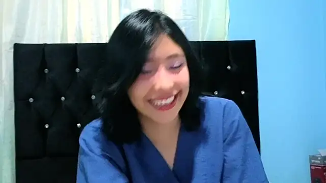 Snapshot of Sullyoonn chatting on 10/12/25, 10:55 Sullyoonn online show from 10/12/25, 10:55