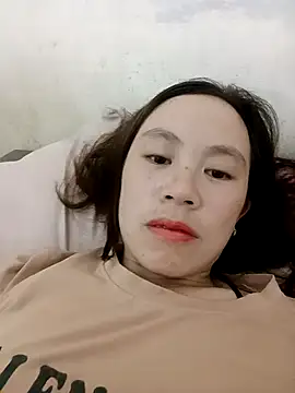 Snapshot of lyuyenkk chatting on 09/15/25, 09:43 lyuyenkk online show from 09/15/25, 09:43