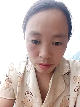 Snapshot of lyuyenkk chatting on 09/29/25, 09:49 lyuyenkk online show from 09/29/25, 09:49