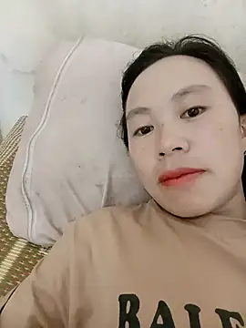 Snapshot of lyuyenkk chatting on 09/16/25, 12:33 lyuyenkk online show from 09/16/25, 12:33