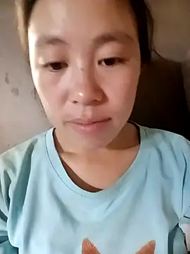 Snapshot of lyuyenkk chatting on 09/23/25, 04:08 lyuyenkk online show from 09/23/25, 04:08