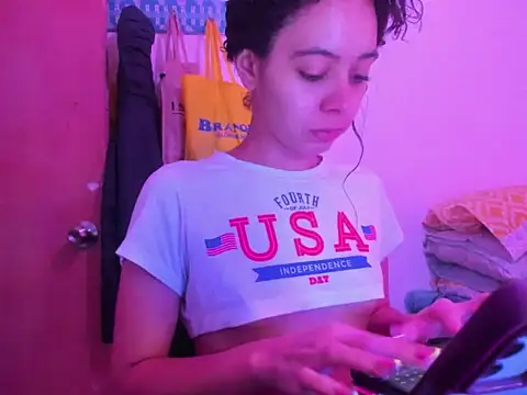 Annie rosse1017 online show from 02/28/26, 01:11