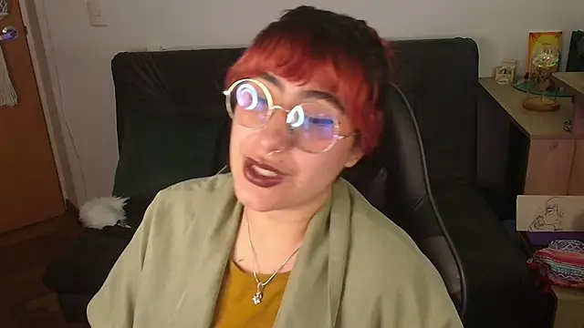 Snapshot of Miacatsito3 chatting on 01/13/26, 02:37 Miacatsito3 online show from 01/13/26, 02:37