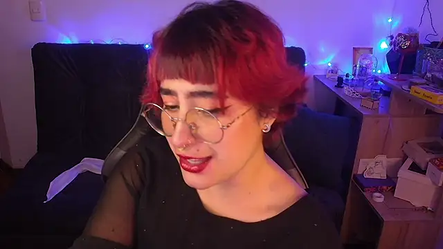 Miacatsito3 online show from 03/19/26, 02:11