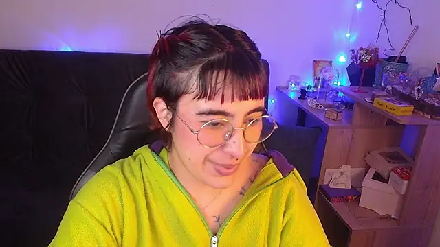 Miacatsito3 online show from 03/21/26, 02:46