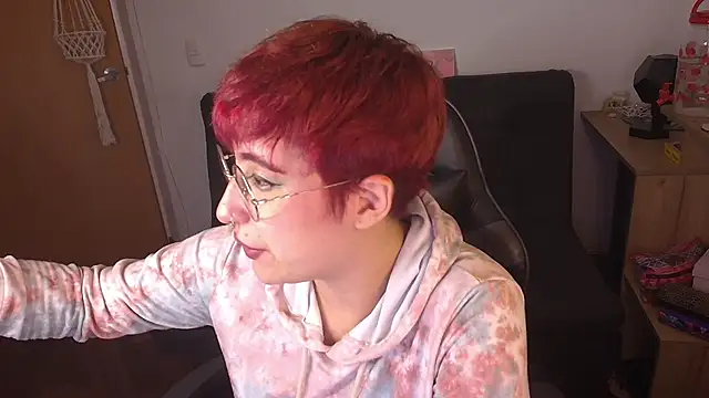 Miacatsito3 online show from 11/07/25, 01:10