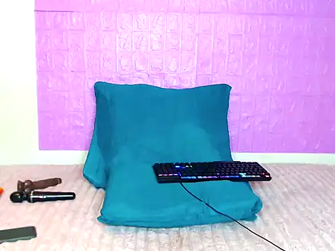 boujee01 online show from 11/19/25, 09:59