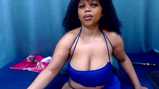 boujee01 online show from 04/13/26, 01:26