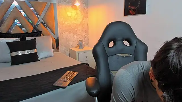 kraven lust online show from 10/24/25, 03:16