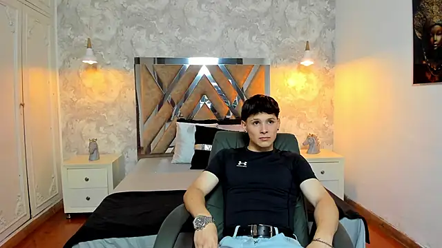 kraven lust online show from 10/07/25, 03:40