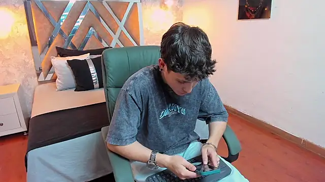 kraven lust online show from 09/13/25, 03:06