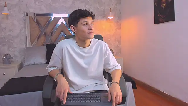 kraven lust online show from 12/19/25, 03:10