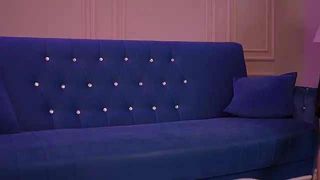 KatieHayes online show from 02/01/26, 07:56