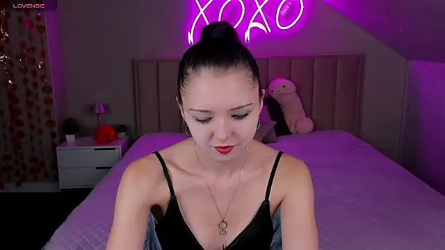 Amanda Reedd online show from 11/09/25, 07:45