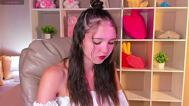 Amanda Reedd online show from 09/16/25, 08:26