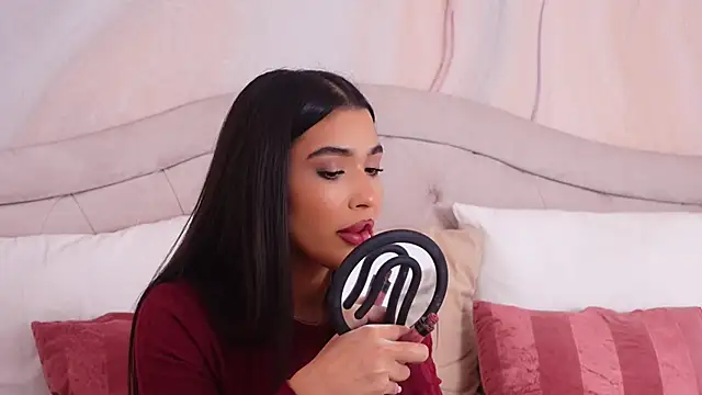 MyaMuse online show from 11/26/25, 08:25