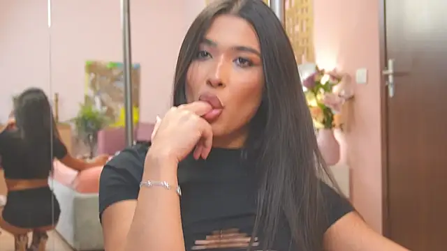 MyaMuse online show from 10/05/25, 09:05