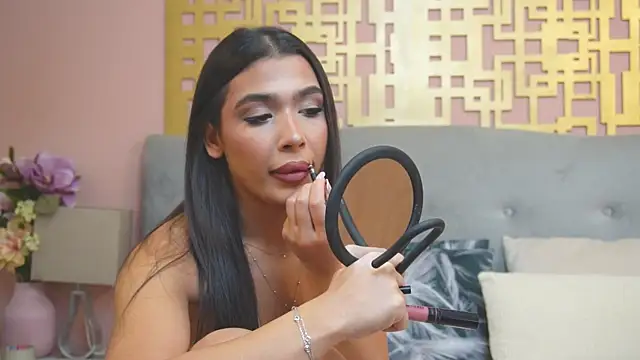 MyaMuse online show from 12/04/25, 08:13