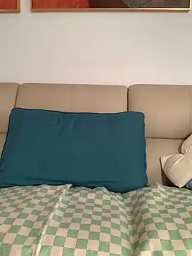 lisa wren online show from 10/17/25, 06:06